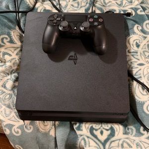 ps4 with 1 controller and cords